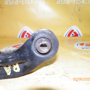 Рычаг HONDA RF1/RF2/RH1/RH2/RA6/RA7 Stepwgn зад, лев н попер под пружину 52360-SX0-020