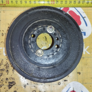 Шкив коленвала Mitsubishi 4G15 Libero CD2V '01.1992-02.2002 1+4 ручейка MD148438 + MD180554