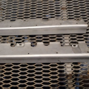 Накладка на порог Toyota Sprinter Carib AE115 L+R пара 76902-12060