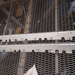 Накладка на порог Toyota Sprinter Carib AE115 L+R пара 76902-12060