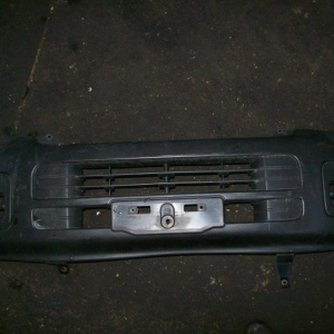 Бампер NISSAN Caravan E25 '2001-2005 перед 62022 VX140