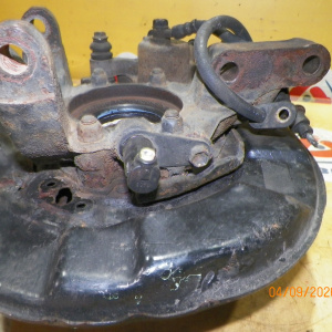 Ступица Toyota/Lexus ACU15/MCU15/SXU15 Harrier#RX300 '1997-2001 зад, лев 4WD ABS.Дисковые тормоза.Суппорт(40-10).Под колодку(04466-33050)В сборе с диском и