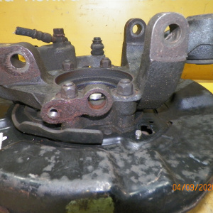 Ступица Toyota/Lexus ACU15/MCU15/SXU15 Harrier#RX300 '1997-2001 зад, прав 4WD ABS.Дисковые тормоза.Суппорт(40-10).Под колодку(04466-33050).В сборе с диском