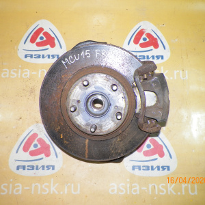 Ступица Toyota/Lexus MCU15/MCU10/ACU15/ACU10 Harrier#RX300 '2001-2003 1MZ-FE/2AZ-FE перед, прав ABS. В сборе. Под большую колодку(ＰＡ５６０Ｈ) 43211-33070. 04465-4