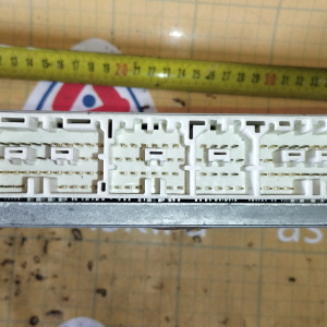 Компьютер ДВС Toyota Mark II 1JZ-GE JZX105 4WD