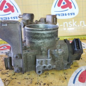 Заслонка дроссельная Mitsubishi 4G63/4G63T Chariot/RVR N23W 2 вал. DOHC, 1 вак. трубка ДАТЧИК Х/Х  КОРИЧНЕВЫЙ
