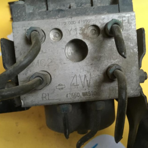 Блок ABS Nissan W11 Avenir