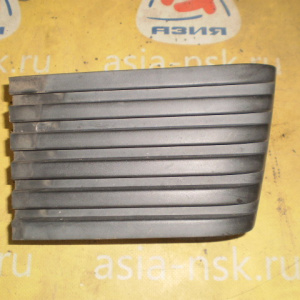 Заглушка в бампер Nissan Sunny B15 '2002-2004 L 62257-8N000