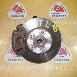 Ступица Toyota ACR30/ACR30W Estima перед, лев 2WD ABS. В сборе. Привод на 26 шлицов. Диаметр диска-275мм. Суппорт 64-03. 43212-28090. 43502-28090