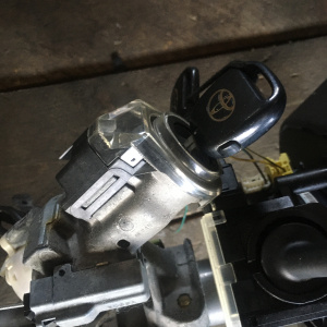 Колонка рулевая TOYOTA Corolla Spacio NZE120 электр.+замок зажигания+блок(89650-13020)