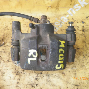 Суппорт Toyota MCU15/SXU15 Harrier зад, лев 40-10