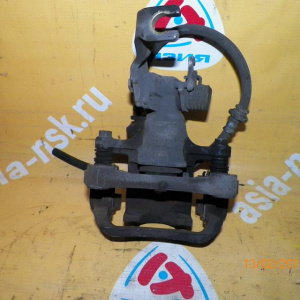 Суппорт Nissan P12 Primera зад, лев