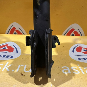 Стойка SUBARU SG5 Forester перед, лев Трещина на опоре