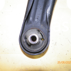 Рычаг TOYOTA NCP10/NCP20/NCP30/NCP50/NCP60/NCP16/NCP25/NCP35/NCP65 BB/Ist/Probox '2003- перед, лев 2WD/4WD