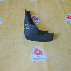 Брызговик HONDA Civic ES2 перед, лев