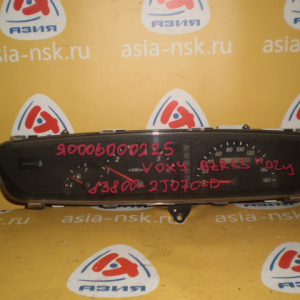 Панель приборов TOYOTA Voxy AZR60 83800-2J070