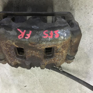 Суппорт Subaru SF5/GF8/GC8/BH5/BG9/BE5 Forester/Impreza/Legacy перед, прав под диск 277х24 (43-17) 26291AC020/26291AC021