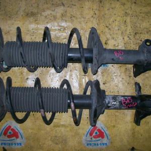 Стойка NISSAN B15/G10 зад, лев 4WD