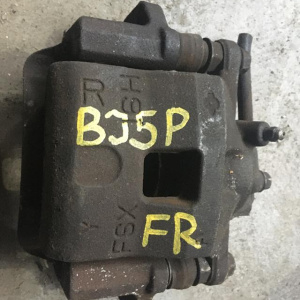 Суппорт Mazda BJ5P/BJ5W Familia перед, прав 4шп. 16HFSX