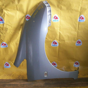Крыло TOYOTA Corolla Spacio NZE120 перед, прав