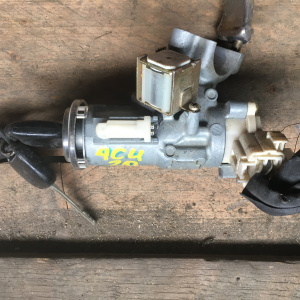 Замок зажигания TOYOTA ACU20 Kluger V 45020-48-1