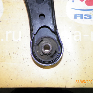 Рычаг TOYOTA ZCA25/ACA21/ACA22/ACA23/ACA26/ACA28/CLA20/CLA21/ZCA26 Rav4 перед, прав
