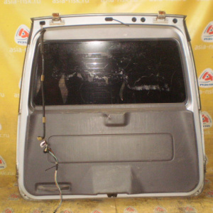 Дверь задняя HONDA Stepwgn RF1/2 '1999-2001 Дефект (не под зеркало) 68100-S47-020ZZ