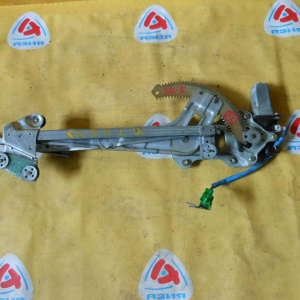 Стеклоподъемник SUBARU Forester SG5 перед, лев (2к.)