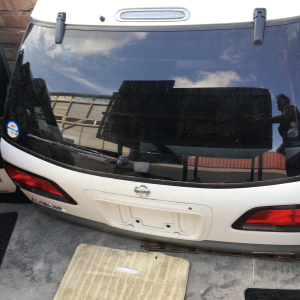 Дверь задняя NISSAN Avenir Salut W11 вст.226-24844