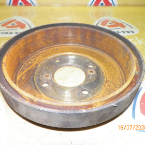 Барабан тормозной Nissan Y11/WFY11/WHY11/WRY11/VEW11/VW11 Wingroad R 4/114 43200-WE000