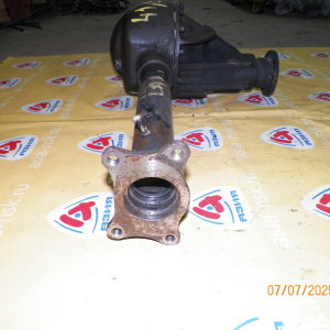 Редуктор ISUZU UBS69 Bighorn F 41/9 КРУГЛЫЙ ФЛАНЕЦ