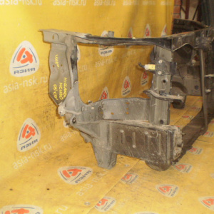 Рамка радиатора Toyota Highlander/Kluger V MCU20 '2000-2007