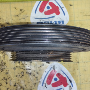 Шкив коленвала Honda F23A Odyssey RA3 6+4 ручейка диаметр 180/107 мм. ДЕФЕКТ СКОЛ 13810-PEA-007