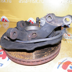 Ступица Toyota MCU20/MCU25/MHU28 Highlander/Kluger V перед, прав ABS. В сборе. Привод на 30 шлицов. 43502-28100