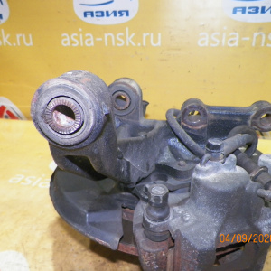 Ступица Toyota MCU20/MCU20W/MCU23 Kluger V '2003-2007 зад, прав 2WD ABS.Дисковые тормоза.В сборе с диском и суппортом. 42304-48020.42305-48021.42450-48030.4