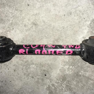 Тяга поперечная MITSUBISHI CU4W/CU2W/CS5W R н 2WD/4WD С плавающим сален блоком. MR554111