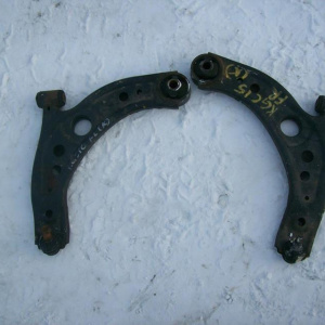 Рычаг TOYOTA/Daihatsu KGC10/QNC10/M300S Passo#Boon перед, лев