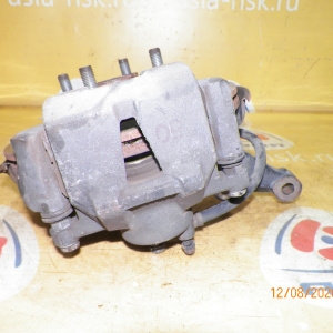 Ступица Toyota SCP10/SCP11/SCP13/NCP10/NCP12/NCP15/NCP16 Vitz/Platz перед, прав 2WD ABS.В сборе.Диаметр диска- 235 мм.Толщина 18 мм. 43211-52010. 43512-52010