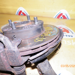 Ступица Toyota AE100/AE101/AE110/EE100/EE101/EE110/EE111/AE104/AE114 Corolla/Sprinter перед, прав 2WD/4WD Суппорт- (51-18). ABS.В сборе. Диаметр диска- 238 мм