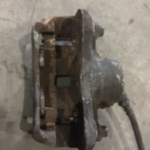 Суппорт MITSUBISHI N33W перед, прав [1 поршня] 2182