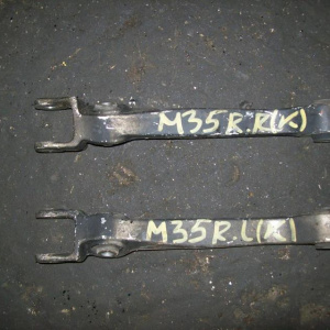 Рычаг NISSAN M35 Stagea зад, лев н под амортизатор.