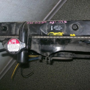 Радиатор охлаждения SUZUKI HT51S SWIFT '2003 m/t