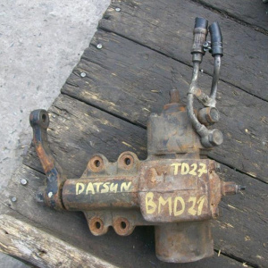 Редуктор рулевой NISSAN YD21 Datsun