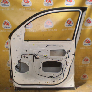 Дверь боковая TOYOTA Tundra USK56 (XK50) '2006-2022 перед, прав Дефект (голая) 67001-0C121
