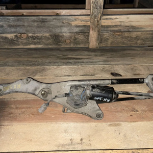 Моторчик привода дворниками Lexus RX300 MCU15 '2000 F USA