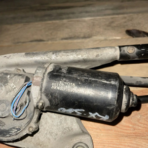 Моторчик привода дворниками Lexus RX300 MCU15 '2000 F USA