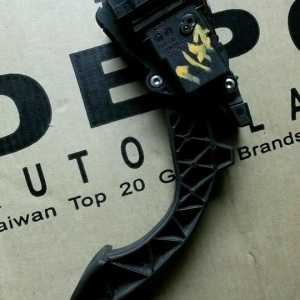 Педаль газа Mazda BK 3 '2002-2009 Эл.
