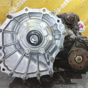 Раздатка Nissan VG33 Terrano R50 a/t с рычагом включения и эл. мотором на задней части ВКЛЮЧЕНИЕ РАЗДАТКИ РЫЧАГОМ ИЗ САЛОНА ( H/N/4LO )