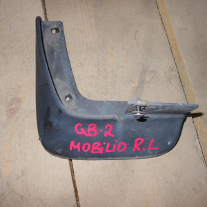 Брызговик HONDA Mobilio GB1 зад, лев
