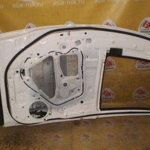 Дверь боковая TOYOTA Tundra USK56 (XK50) '2006-2022 зад, лев (голая) 67004-0C130